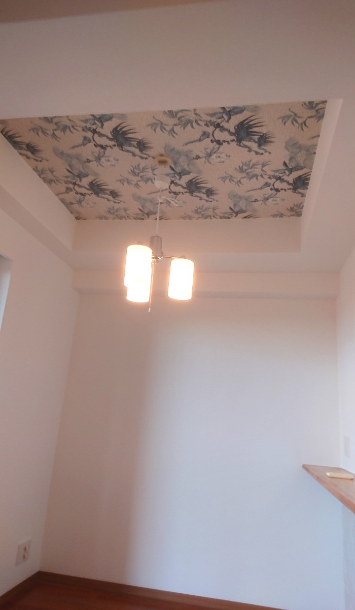 壁紙張り替えリフォーム　天井